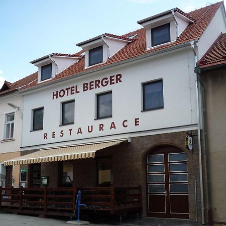 Hotel Berger Kamenice nad Lipou Dış mekan fotoğraf