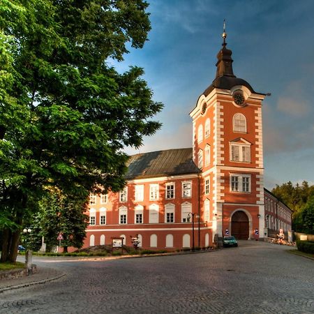 Hotel Berger Kamenice nad Lipou Dış mekan fotoğraf
